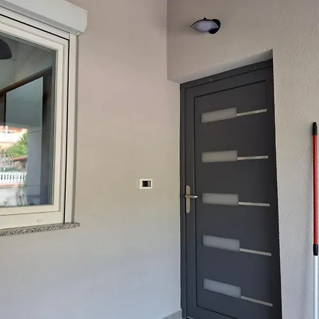Gabriel Apartment
